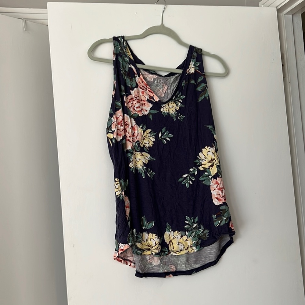 Maurice’s 24/7 Floral Tank navy blue XL
